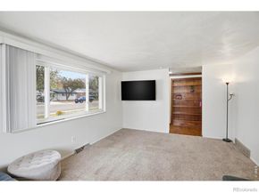1119 Bross Street, Longmont CO 80501