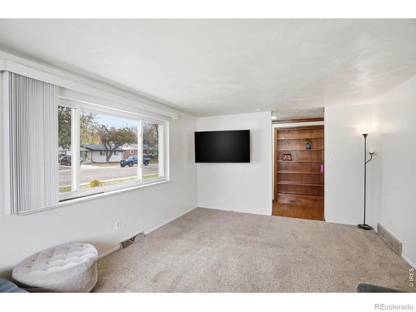 1119 Bross Street, Longmont CO 80501
