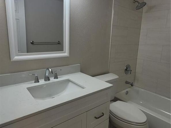 10890 W Evans Avenue 2E, Lakewood CO 80227
