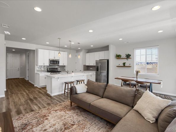 4683 S Nepal Way, Aurora CO 80015