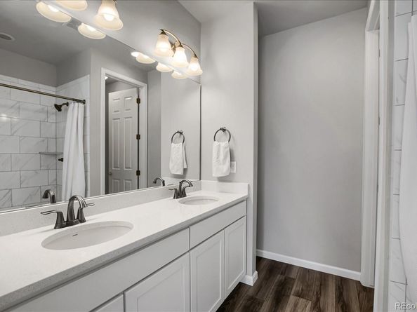 4683 S Nepal Way, Aurora CO 80015