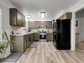 16793 E Navarro Drive, Aurora CO 80013