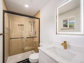 299 Salem Court, Aurora CO 80011