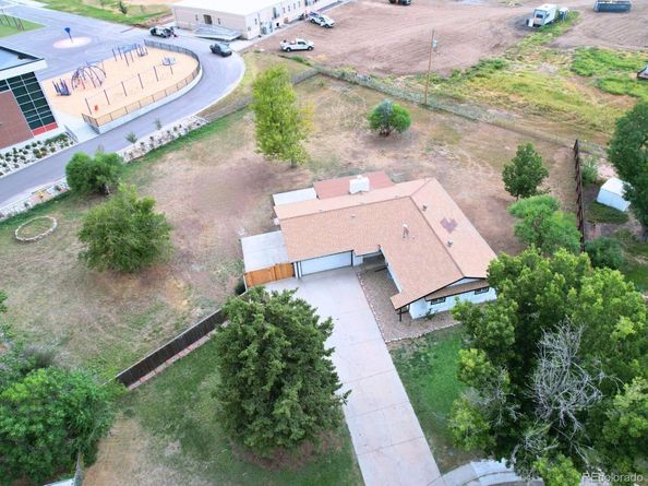 299 Salem Court, Aurora CO 80011