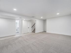 299 Salem Court, Aurora CO 80011