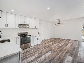 299 Salem Court, Aurora CO 80011
