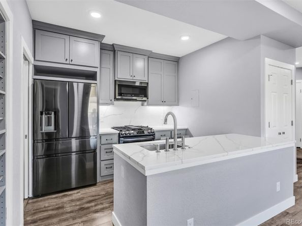 6001 S Yosemite Street J208, Greenwood Village CO 80111