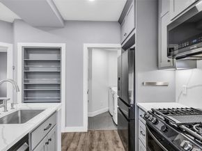 6001 S Yosemite Street J208, Greenwood Village CO 80111