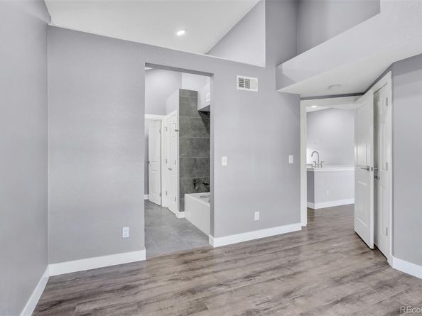 6001 S Yosemite Street J208, Greenwood Village CO 80111