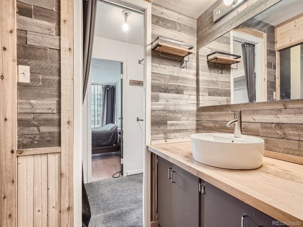 4800 Hale Parkway 206N, Denver CO 80220