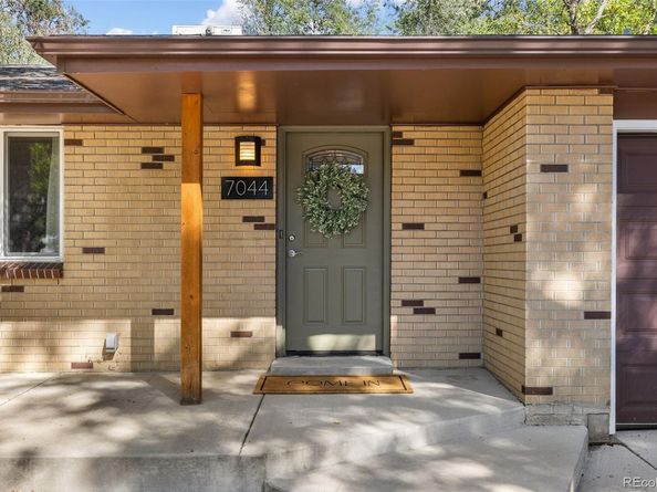 7044 Newland Street, Arvada CO 80003