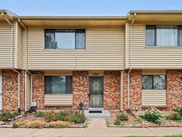1194 S Troy Street, Aurora CO 80012