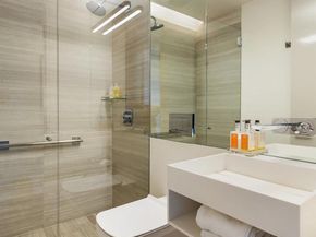 2833 Vallejo Street, San Francisco CA 94123
