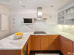 301 Mission Street 27C, San Francisco CA 94105