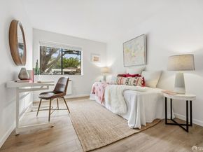 101 Oak Court, Daly City CA 94014