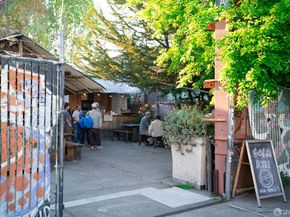 2323 Magnolia Street 6, Oakland CA 94607