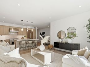 425 First Street 14, Los Altos CA 94022