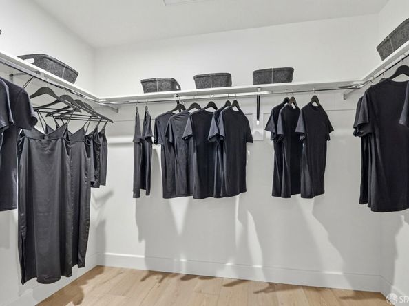 425 First Street 14, Los Altos CA 94022