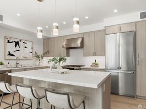 425 First Street 14, Los Altos CA 94022