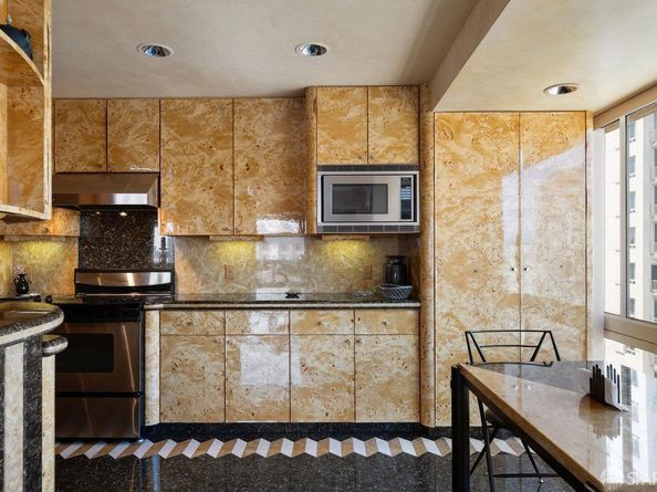 1177 California Street 1210, San Francisco CA 94108