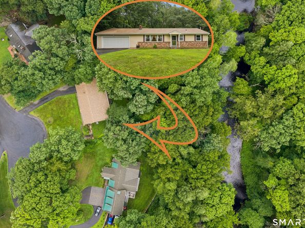 28 Andrew Drive, Shelton CT 06484