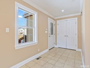 75 Middlebrooks Avenue, Trumbull CT 06611