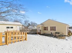 75 Middlebrooks Avenue, Trumbull CT 06611