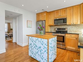 2 Dover Street APT 5, Norwalk CT 06850