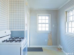 496 Burnsford Avenue, Bridgeport CT 06606