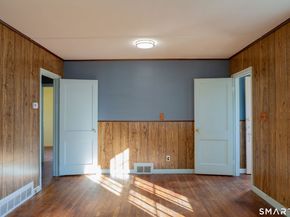 496 Burnsford Avenue, Bridgeport CT 06606