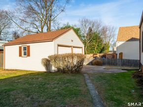 496 Burnsford Avenue, Bridgeport CT 06606