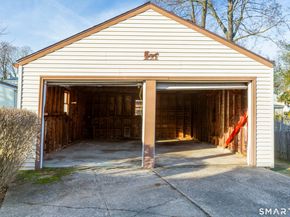 496 Burnsford Avenue, Bridgeport CT 06606