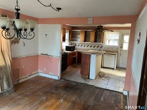 79 Evelyn Street, Stratford CT 06615