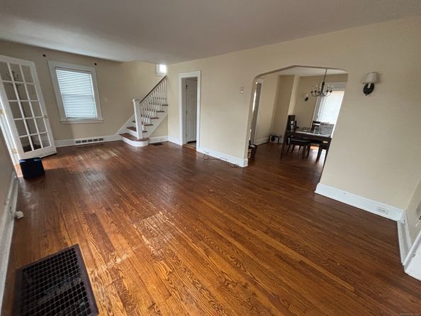 45 Queens Avenue, Stratford CT 06614