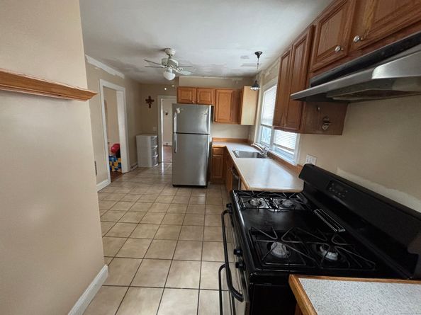 45 Queens Avenue, Stratford CT 06614