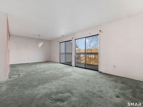 61 Riverside Avenue 14, Stamford CT 06905