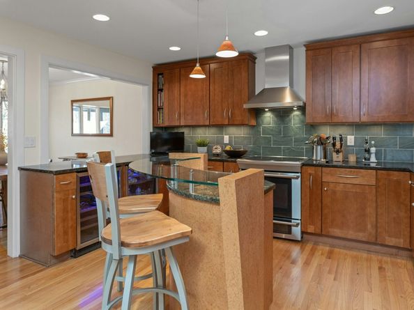 30 Dulan Drive, Stamford CT 06903