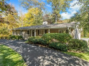 30 Dulan Drive, Stamford CT 06903