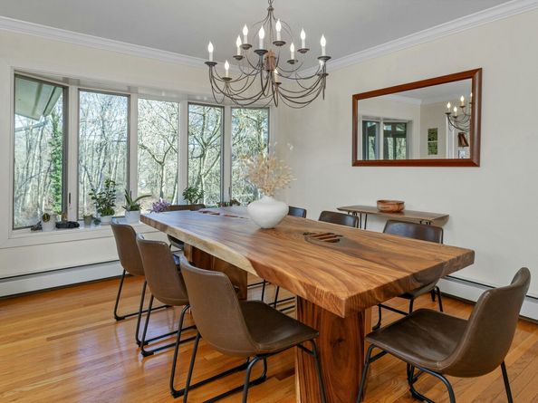 30 Dulan Drive, Stamford CT 06903