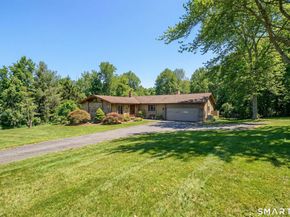 18 Jewel Lane, New Fairfield CT 06812
