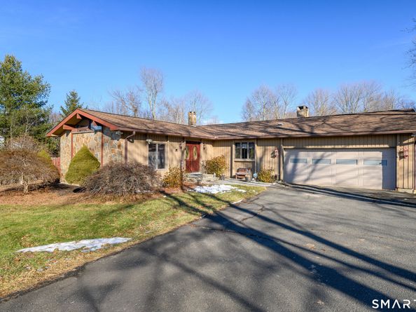 18 Jewel Lane, New Fairfield CT 06812