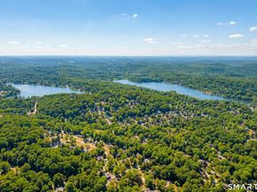 18 Jewel Lane, New Fairfield CT 06812