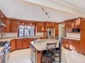 18 Jewel Lane, New Fairfield CT 06812