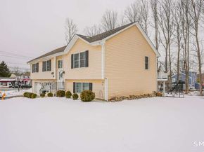 2 Kevin Drive, Danbury CT 06811