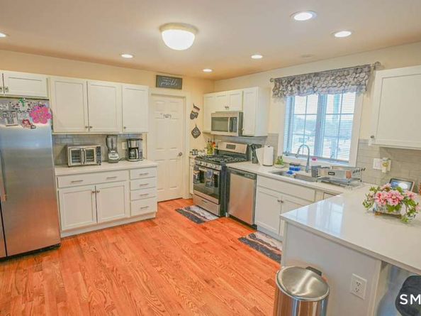 2 Kevin Drive, Danbury CT 06811