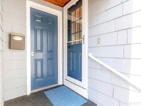 364 Beach Road, Fairfield CT 06824