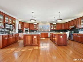 35 Grace View Drive, Easton CT 06612