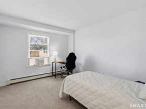 9 Evas Drive, Brookfield CT 06804