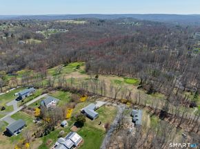 9 Evas Drive, Brookfield CT 06804