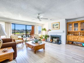 15 River Road 205, Greenwich CT 06807